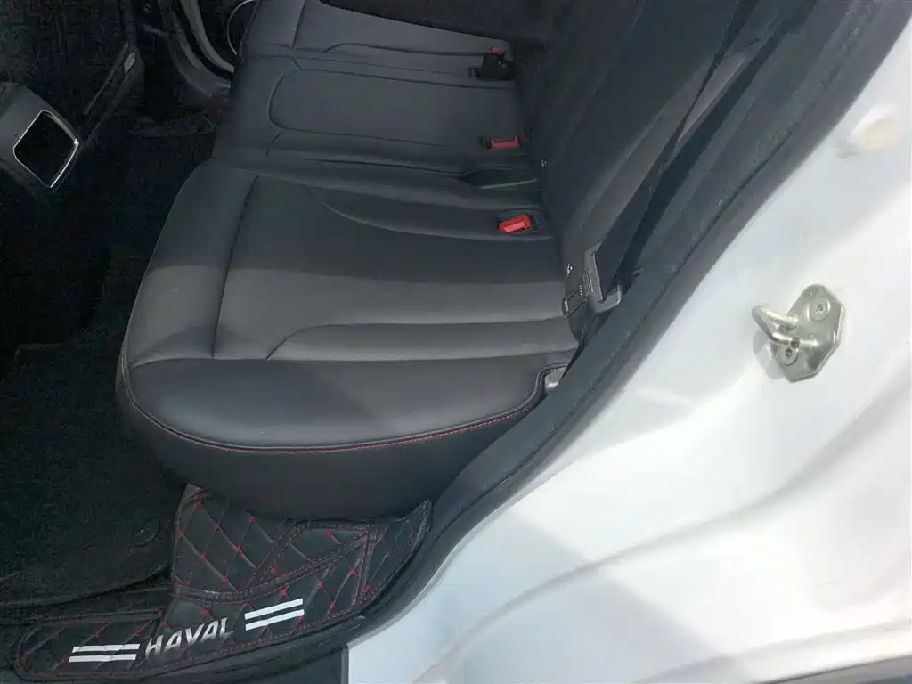 Haval H6 2015 Facelift Sport Edition 1.5T Manual 2WD Elite фото 17