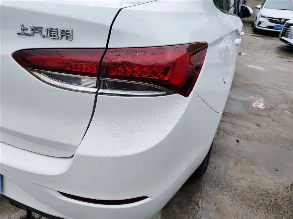 Buick Excelle 2019 15T DCT Connected Elite Type China VI фото 24