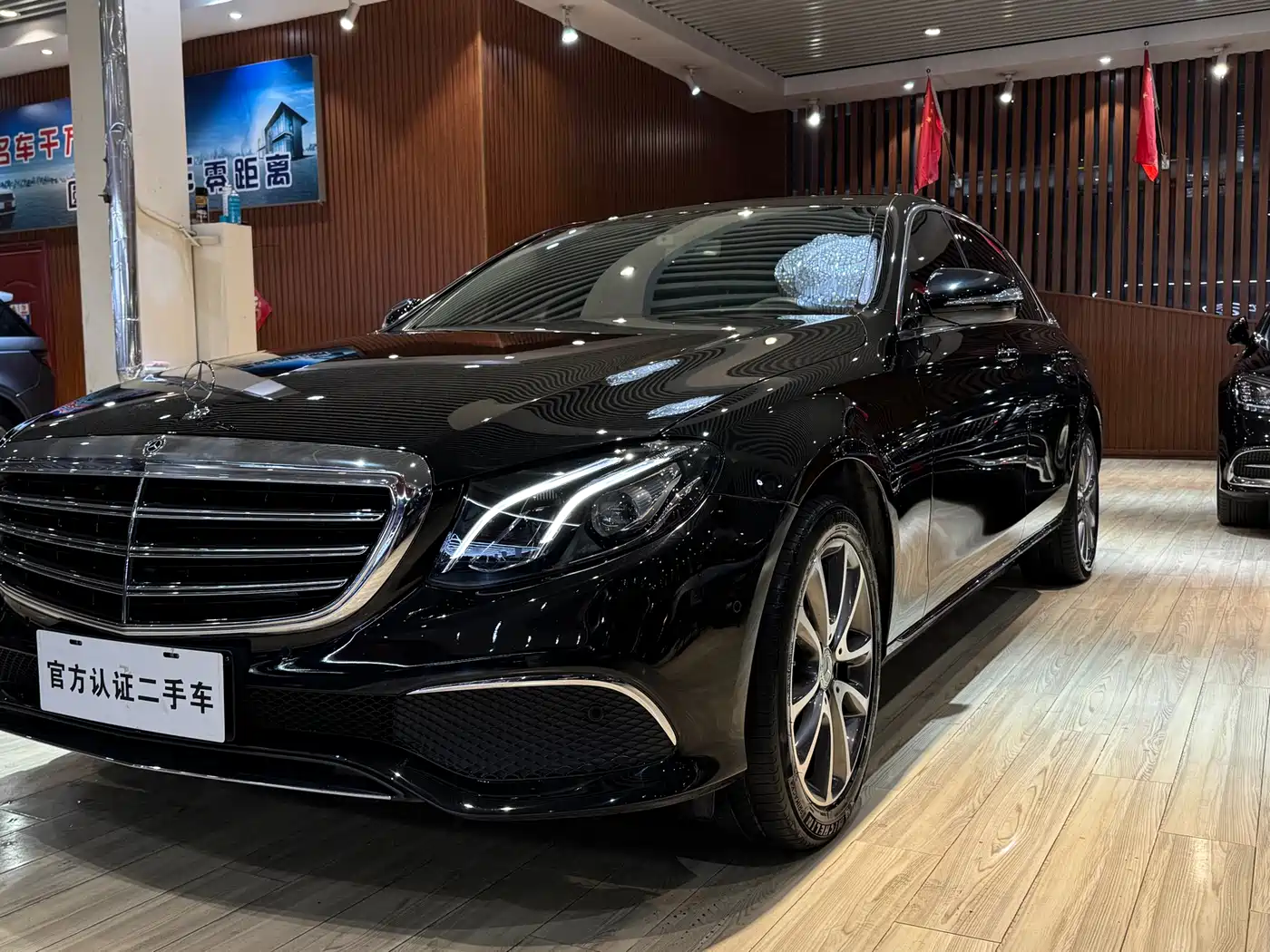 Mercedes-Benz E-Class 2019 E 260 L