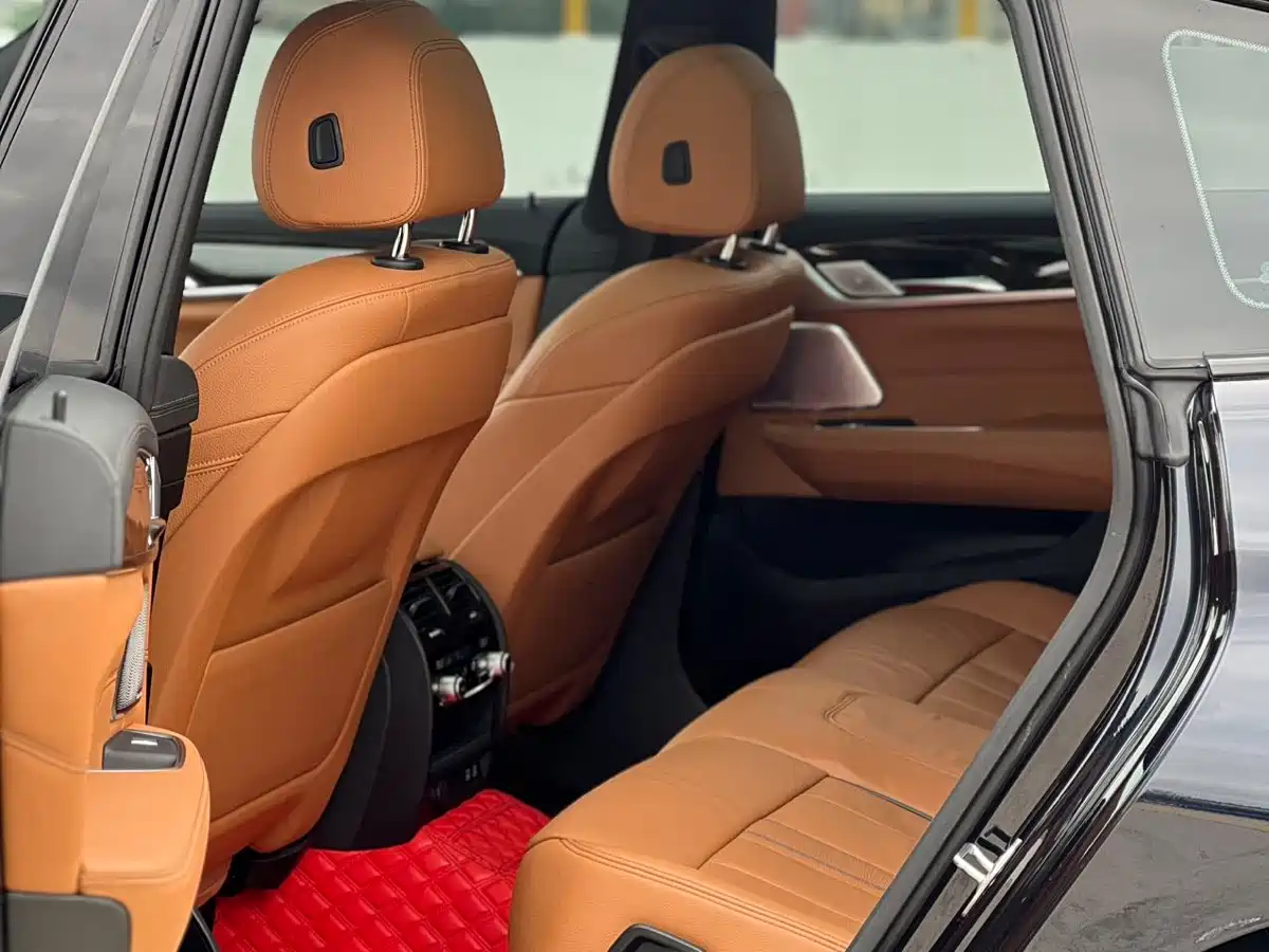 BMW 6 Series GT 2021 630i M Sport Package фото 9
