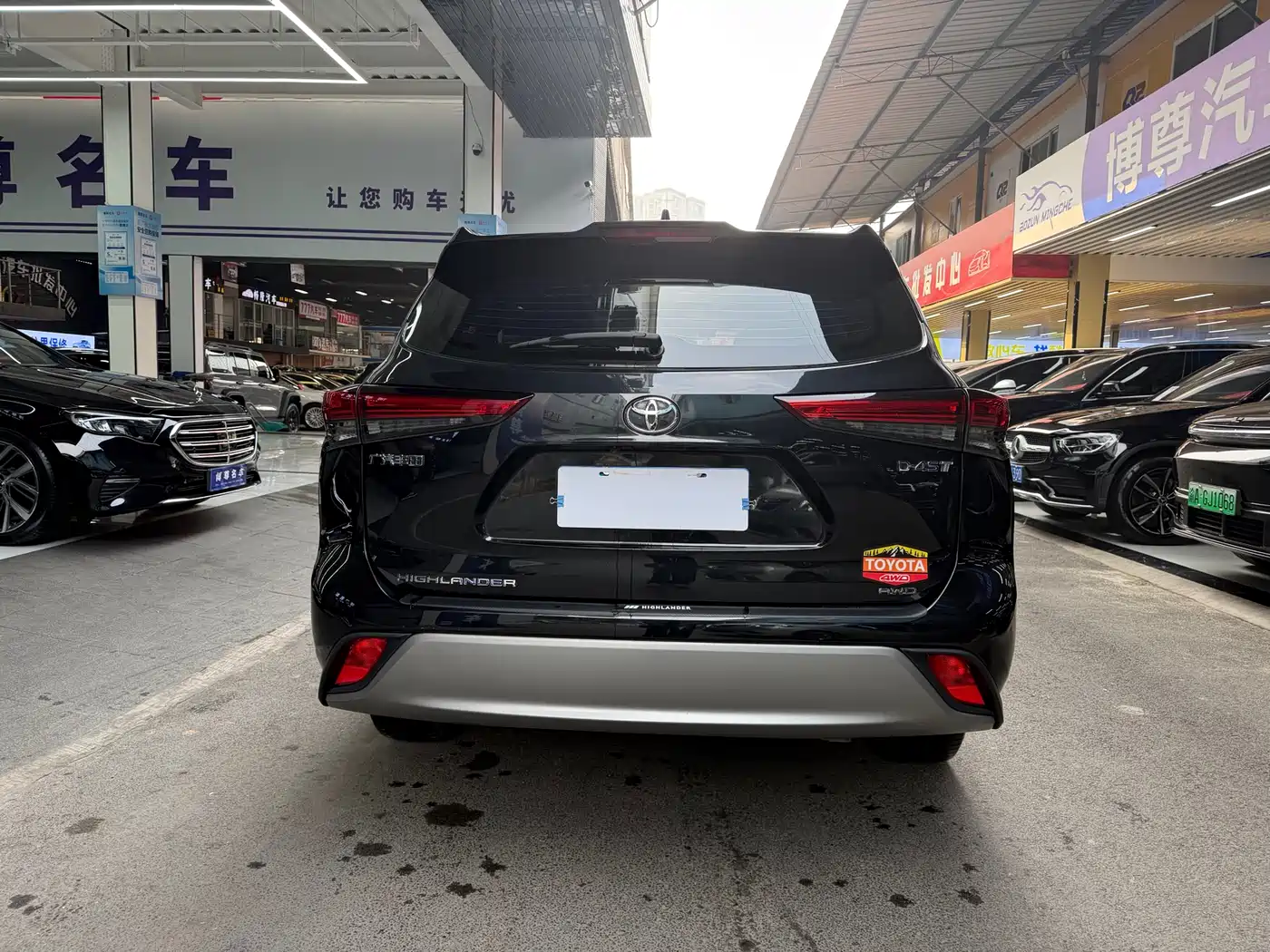 Toyota Highlander 2022 380T 4WD Luxury 7-Seater фото 23