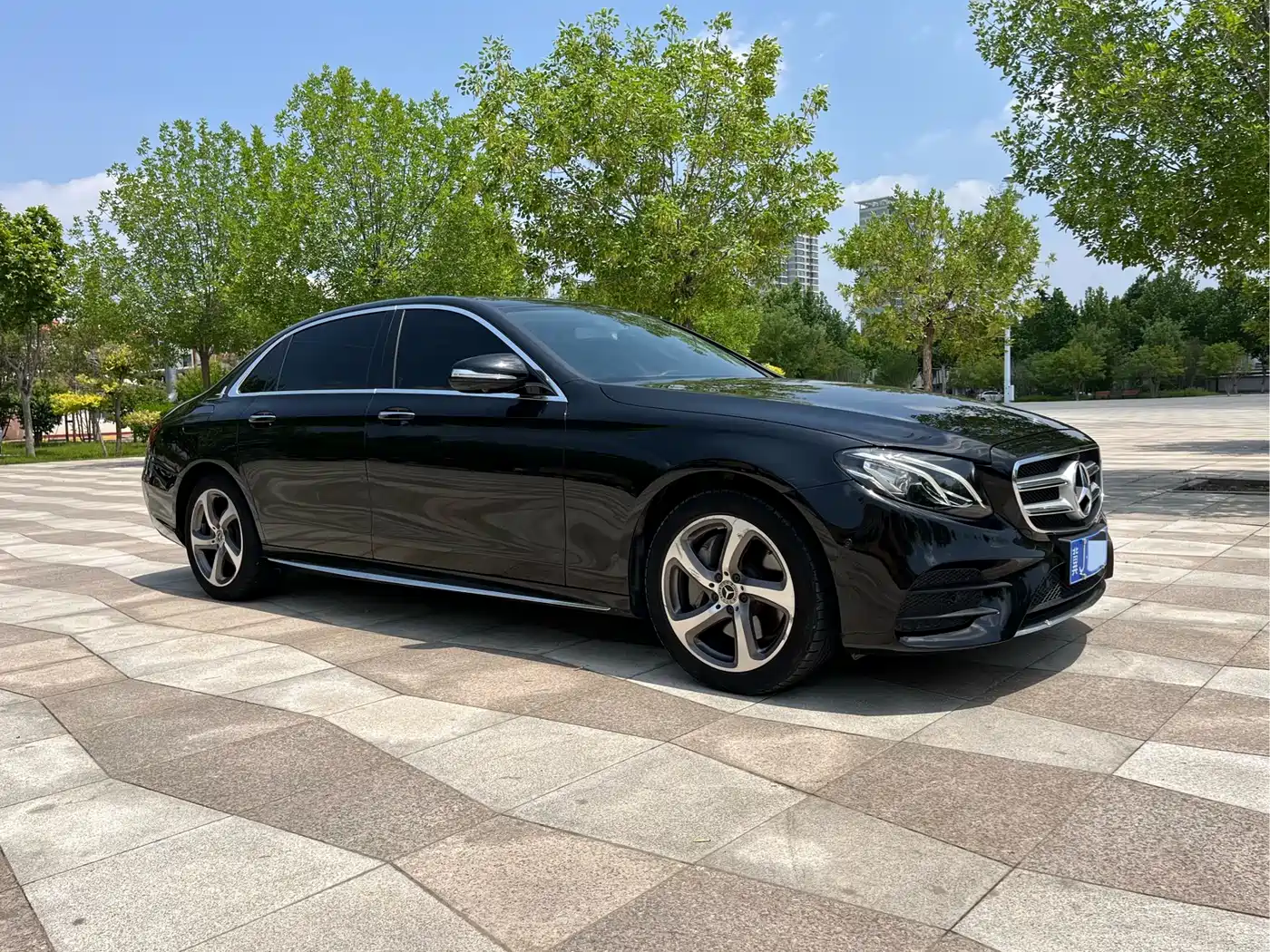 Mercedes-Benz E-Class 2019 Facelift E 300 L Sport Fashion фото 3