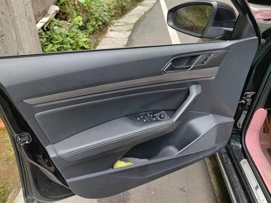 Volkswagen Lavida 2022 280TSI DSG Comfort Edition фото 7