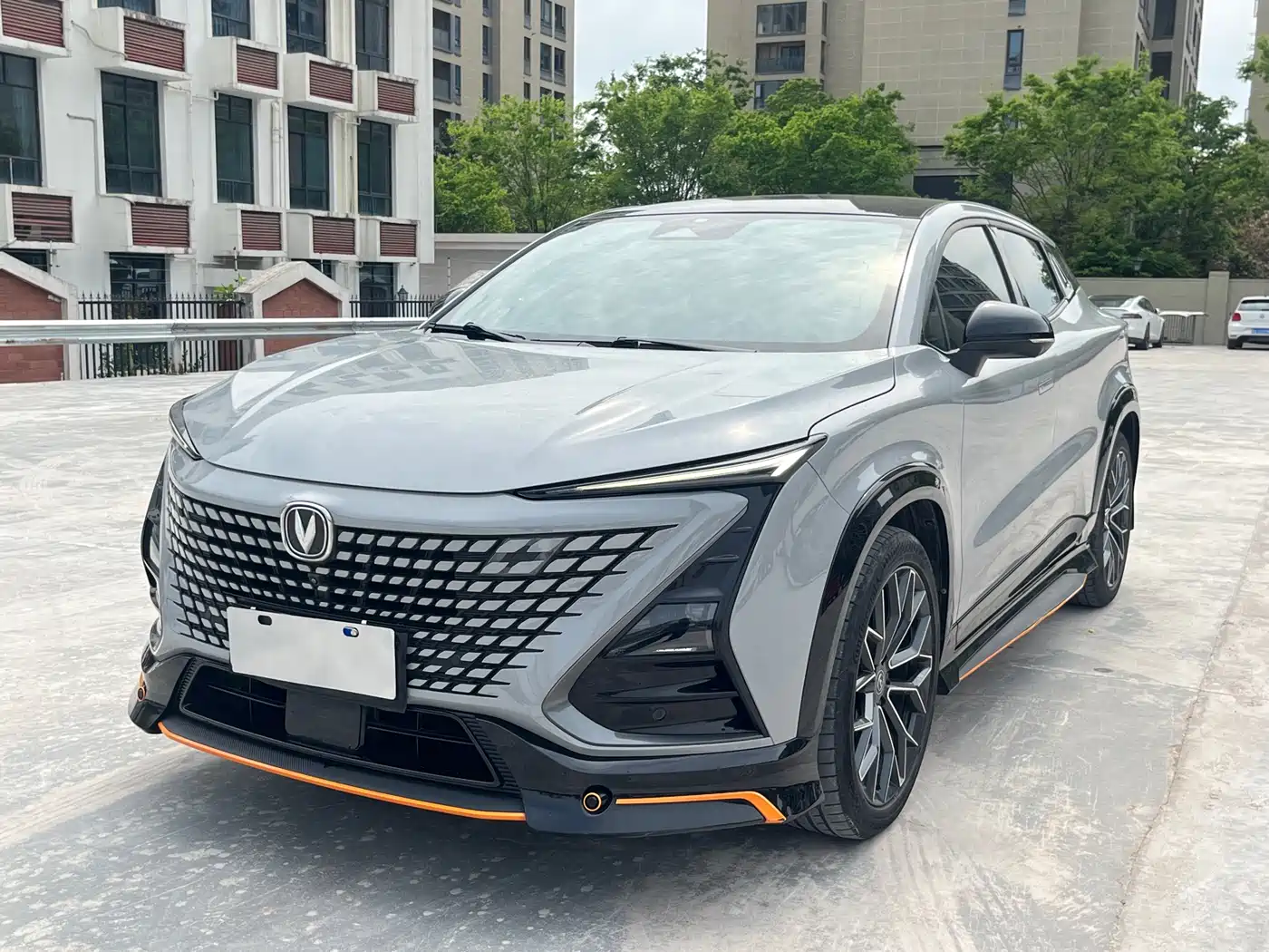 CHANGAN UNI T