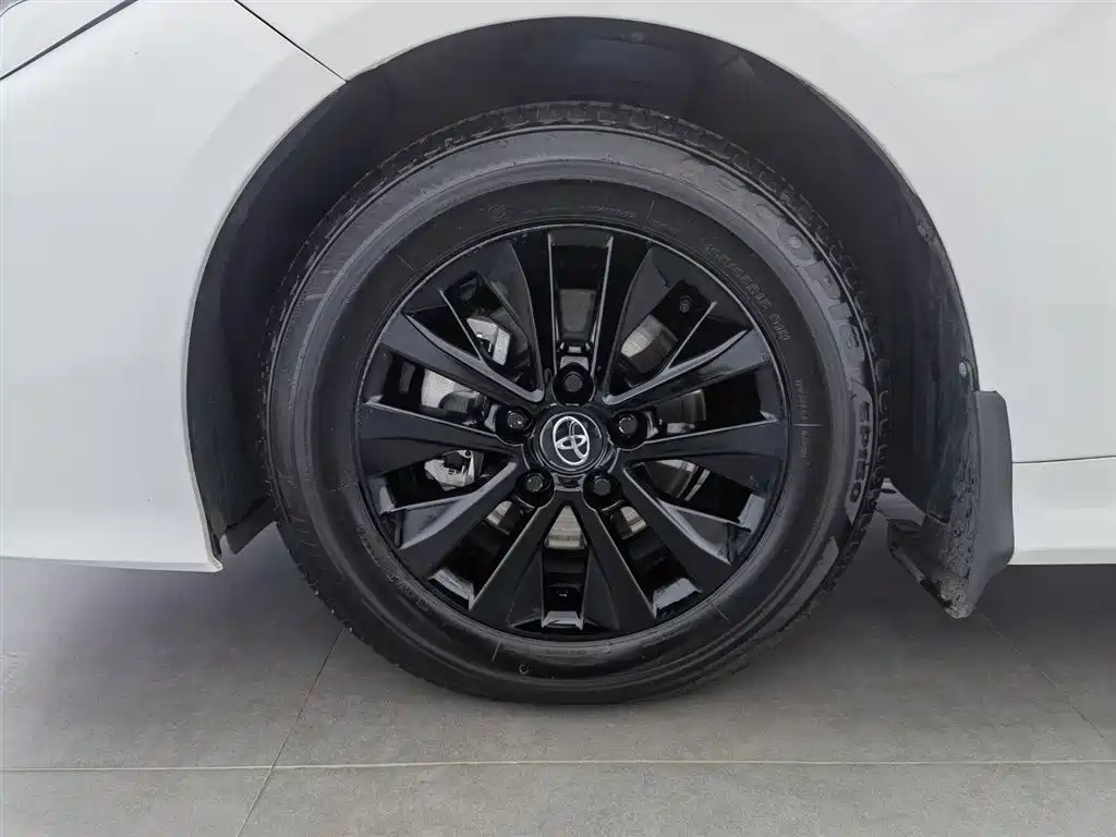 Toyota Corolla 2021 TNGA 1.5L CVT Elite Edition фото 17