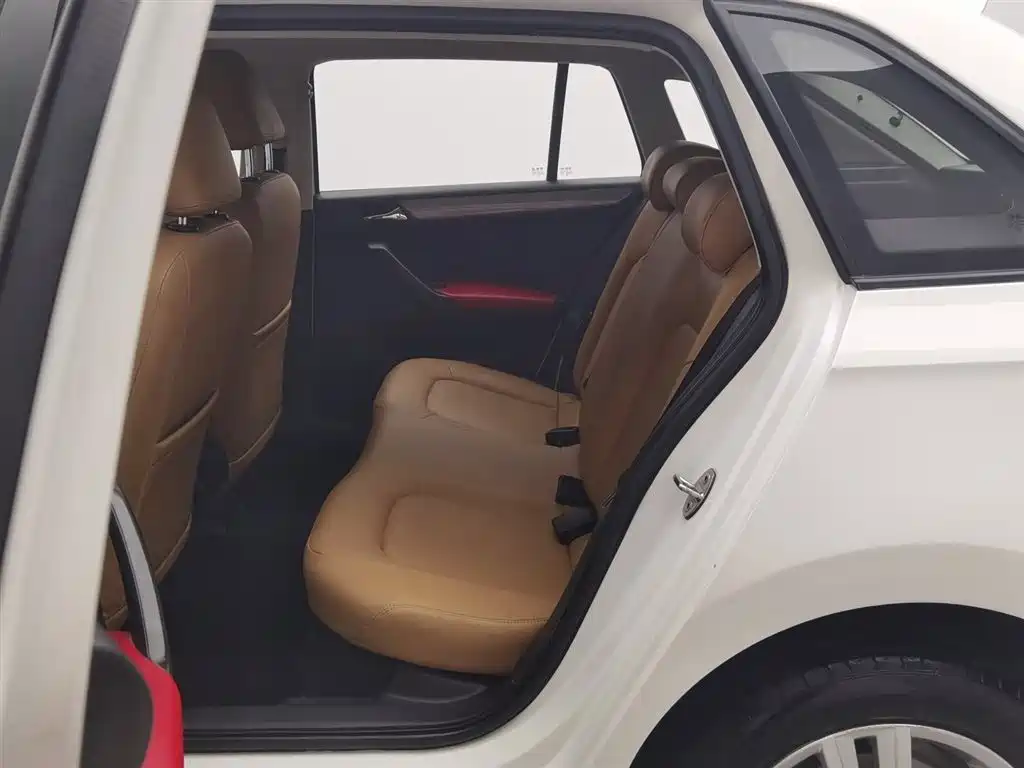 Volkswagen Santana 2017 Gran Santana 1.6L Manual Trendline фото 15