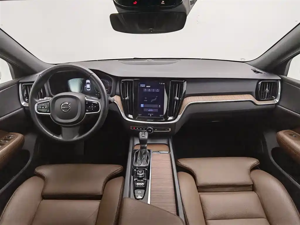 Volvo S60 2021 T4 Smart Vision Luxury фото 5