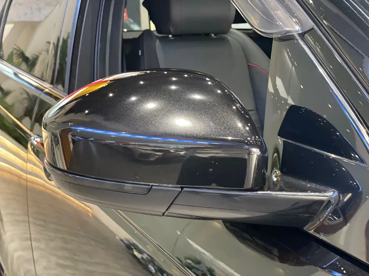 LAND ROVER DISCOVER SPORTS