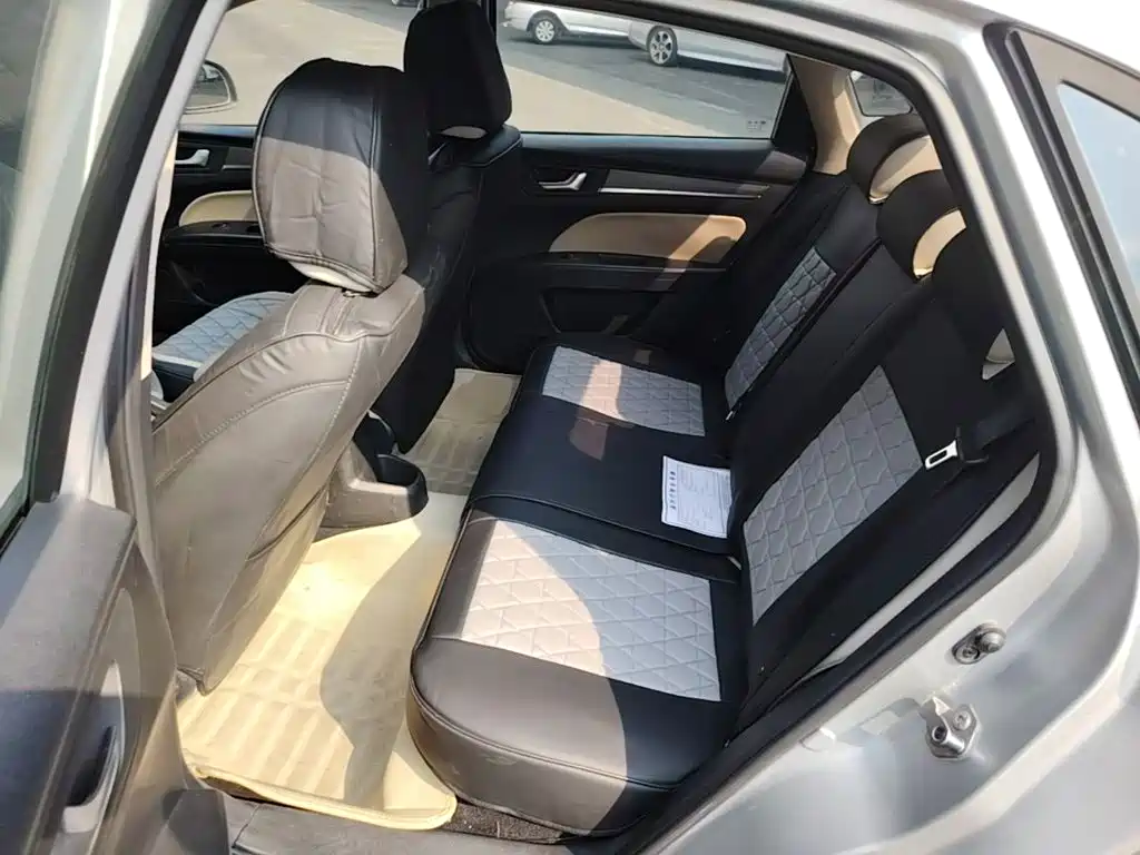 Besturn B30 2016 2016 1.6L Automatic Luxury