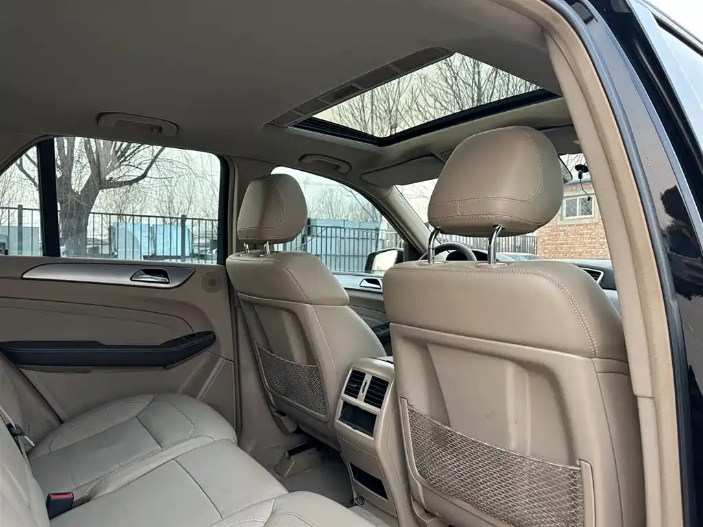 Mercedes-Benz M-Class 2014 ML 320 4MATIC фото 19