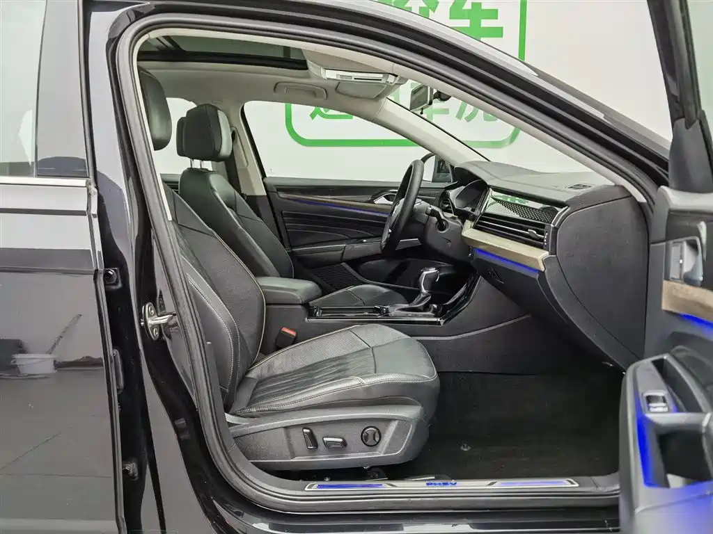 Volkswagen Passat New Energy 2020 430PHEV Hybrid Luxury (China VI) фото 23