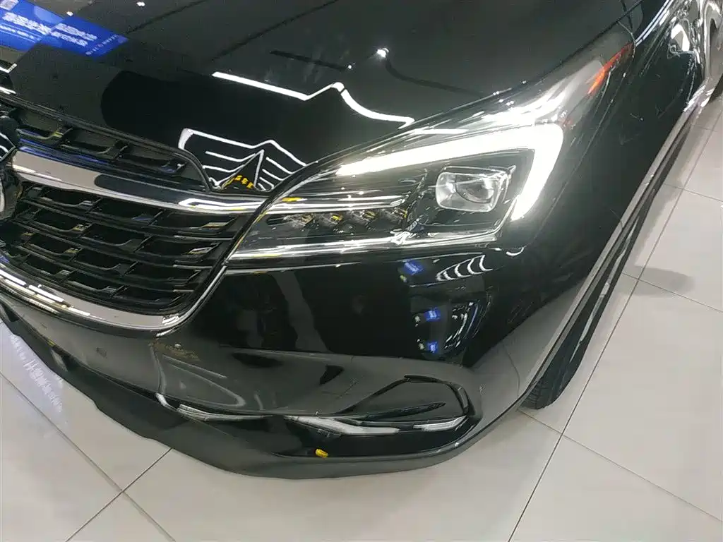 Buick Envision Plus 2020 20T FWD Luxury фото 24