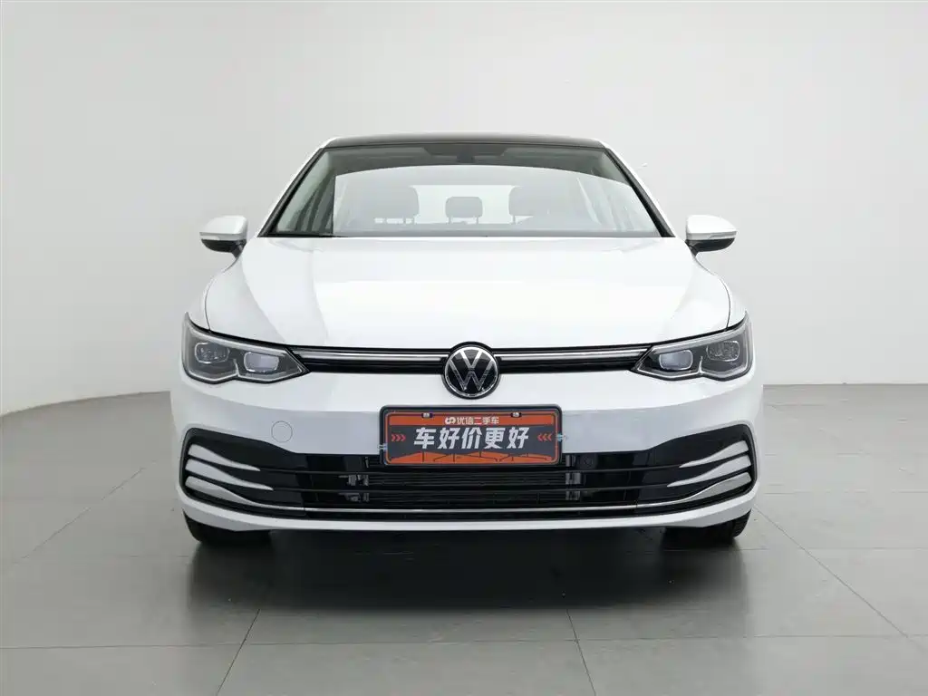 Volkswagen Golf 2023 Facelift 280TSI DSG Pro фото 3