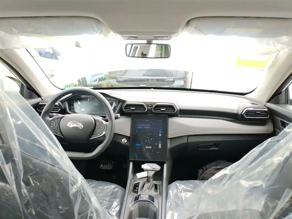 DONGFENG FENGSHEN YI HYUN