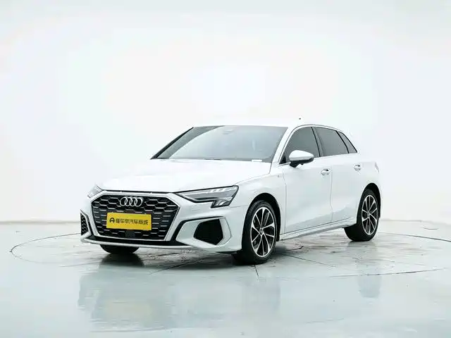 Фото 1 - Audi A3