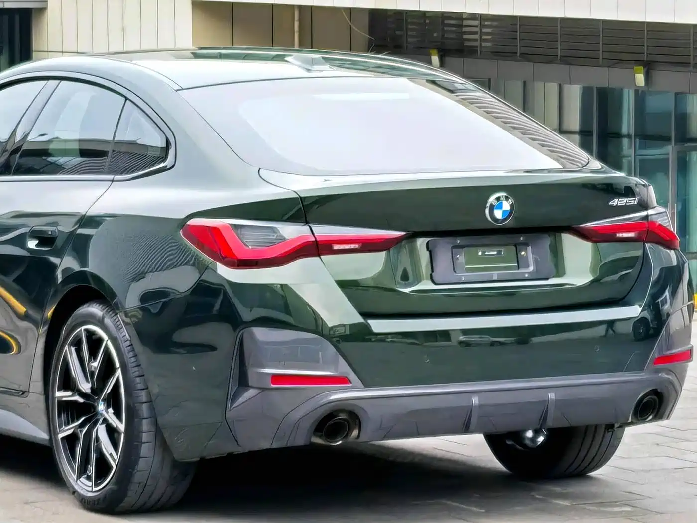BMW 4-SERIES