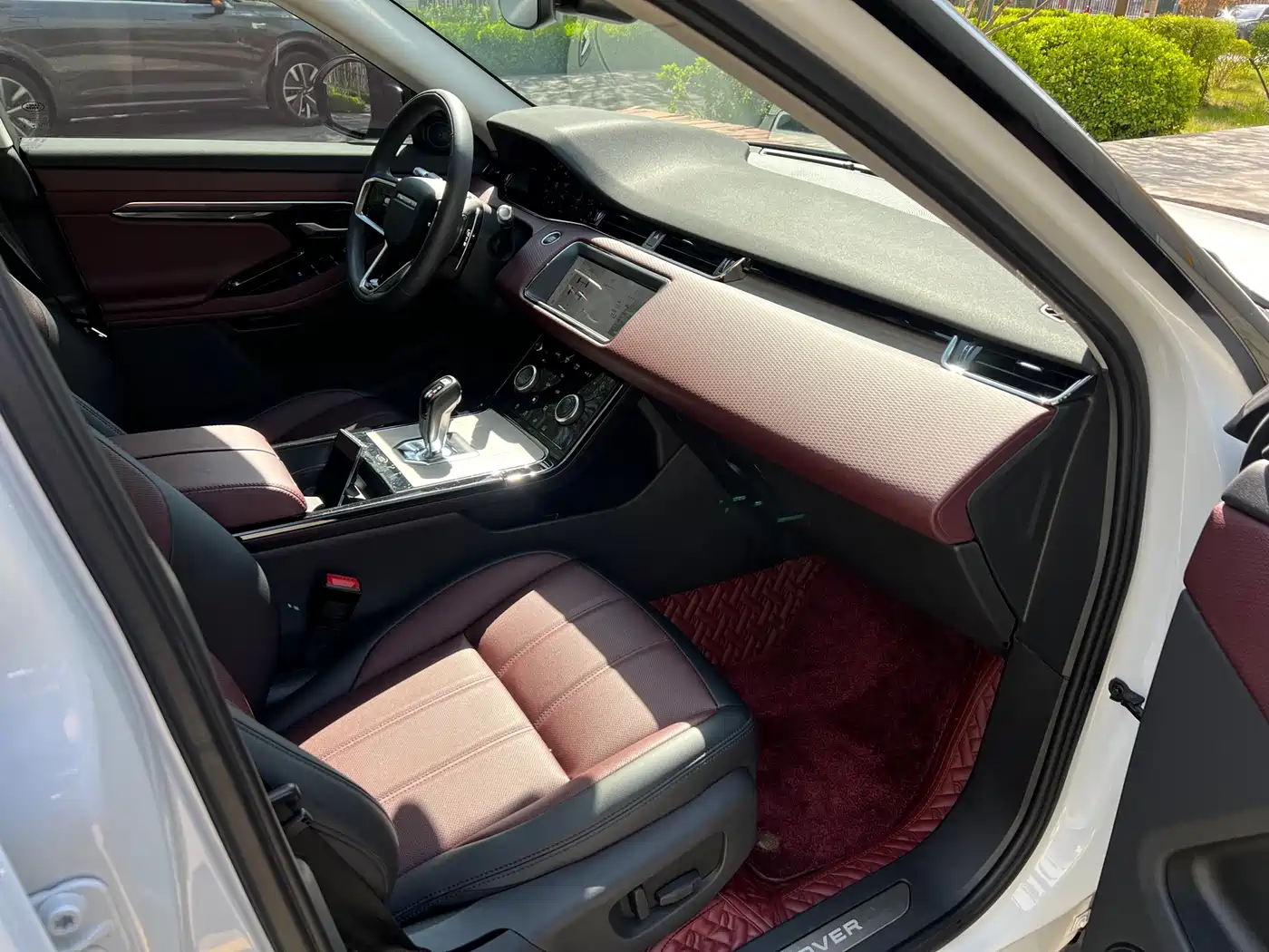 LAND ROVER RANGE ROVER AURORA