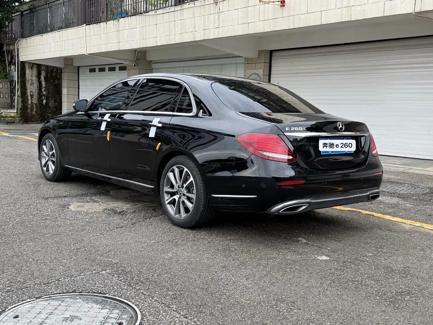 Фото 7 - Mercedes-Benz E-Class