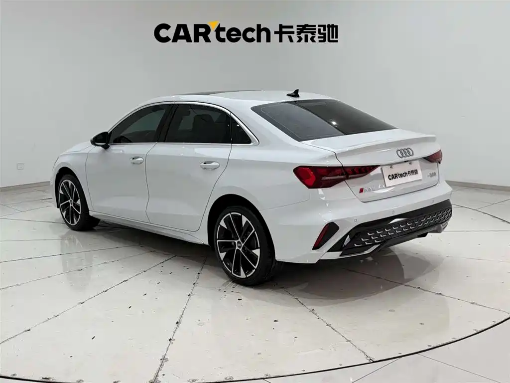 Audi A3 2025 Facelift A3L Limousine 35TFSI Flying Spur Premium фото 7
