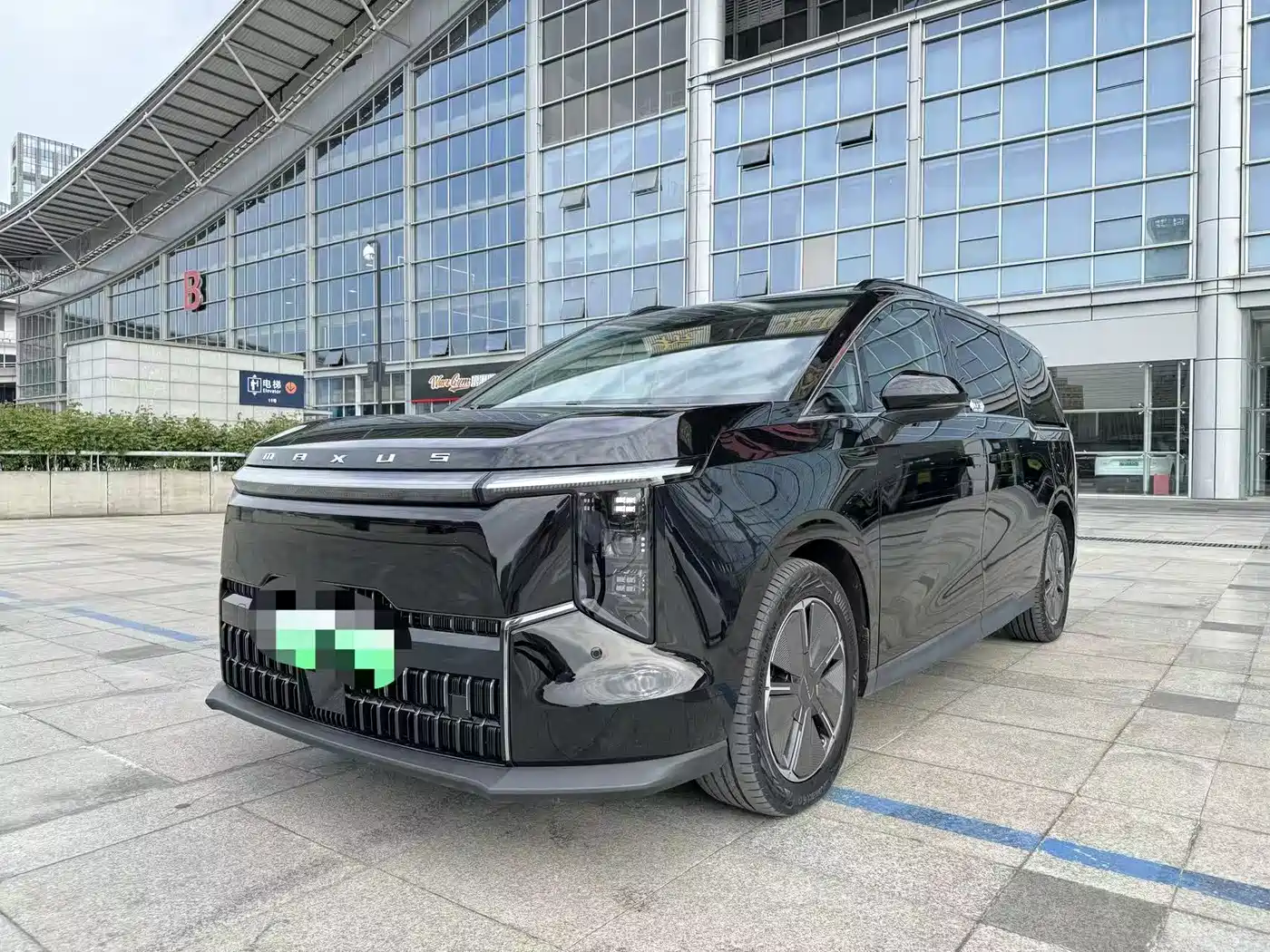 SAIC MAXUS EVERYONE 7