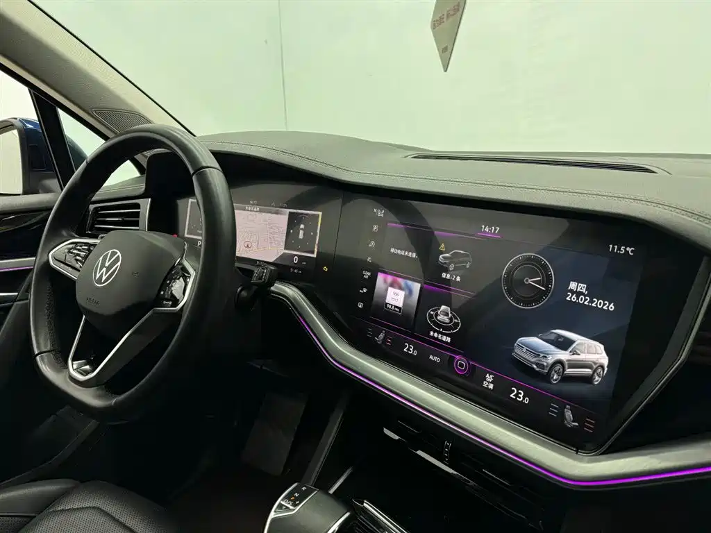 Volkswagen Touareg 2022 2.0TSI Rui Shang Edition фото 12