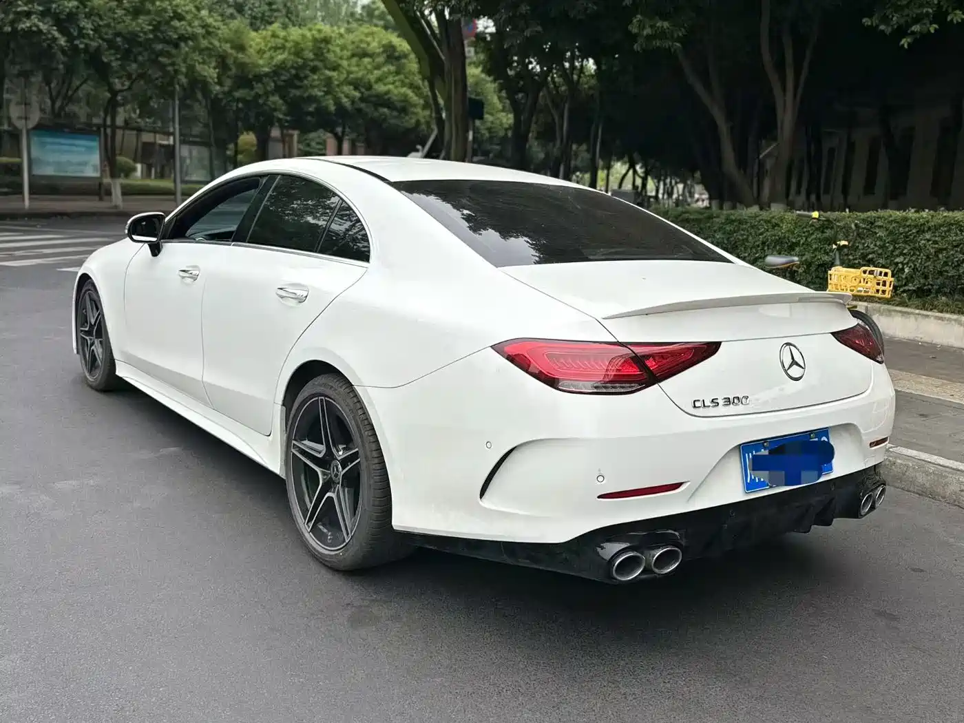 MERCEDES-BENZ CLS