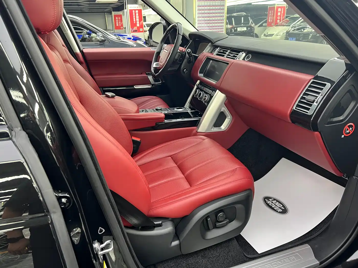 Land Rover Range Rover 2017 3.0 SC V6 Vogue фото 15