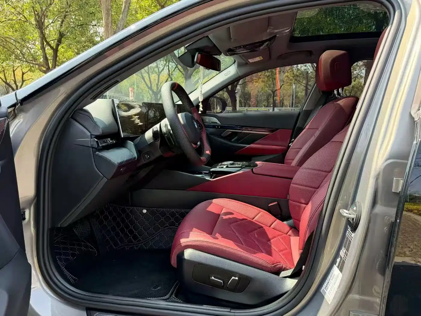 Фото 4 - BMW 5 Series