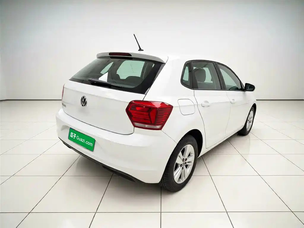 Volkswagen Polo 2023 Facelift Plus 1.5L Auto Joyful Living Edition фото 7