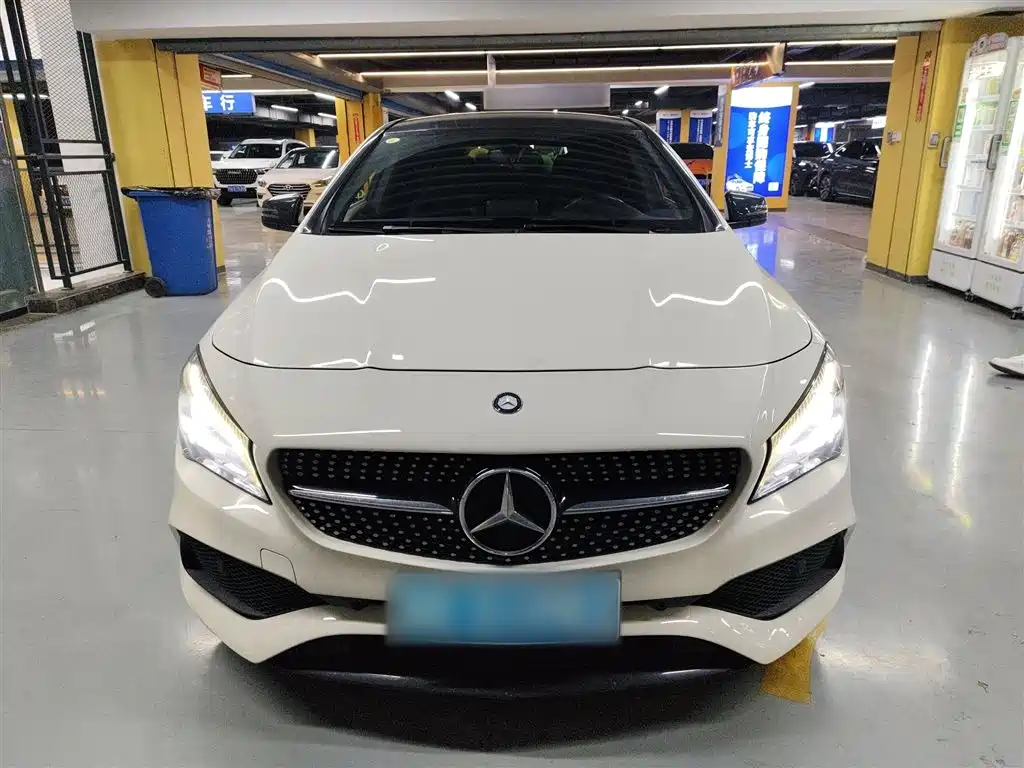 Mercedes-Benz CLA (Import) 2016 Facelift CLA 220 4MATIC фото 3