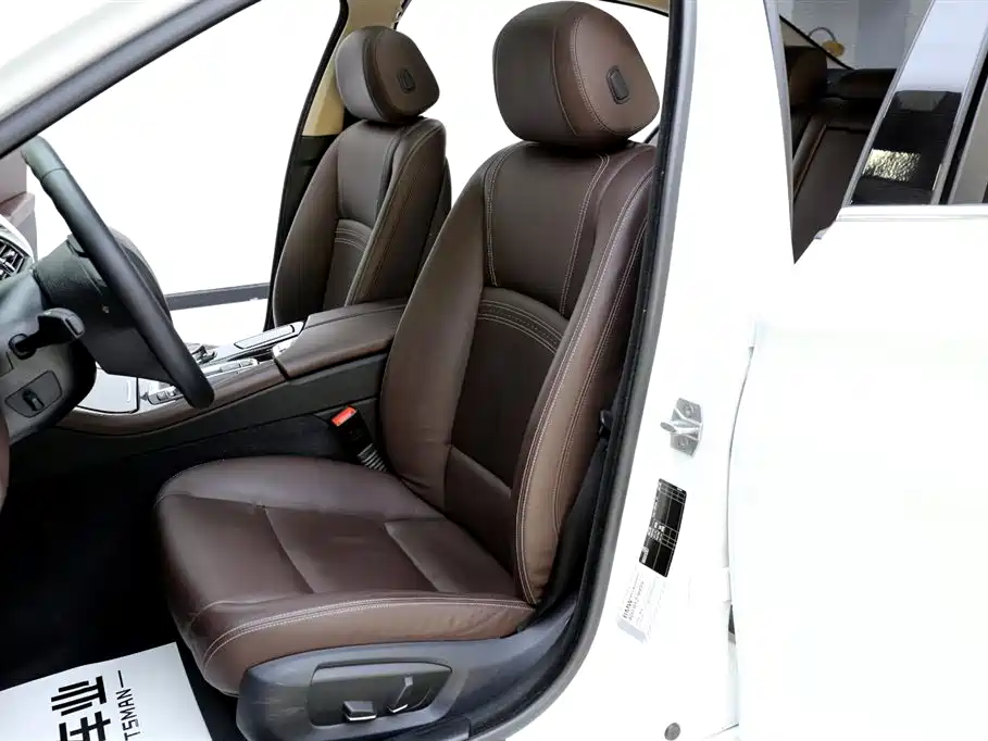 BMW 5 Series 2017 525Li Luxury Design Package фото 7