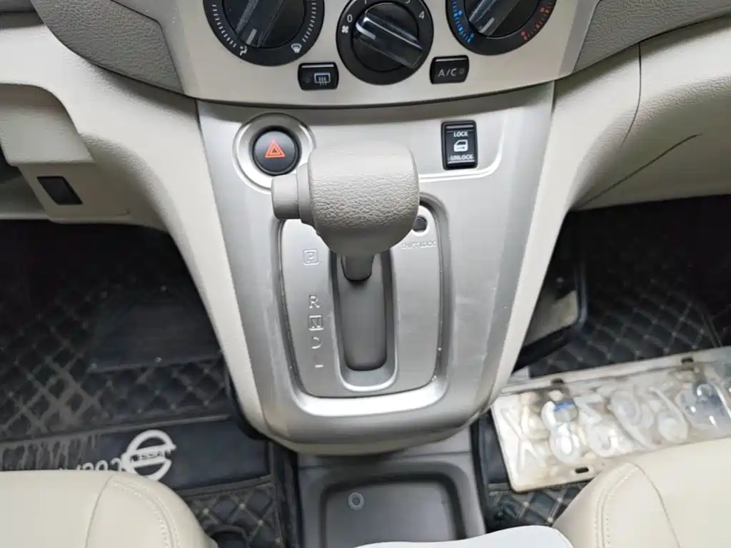 Nissan NV200 2018 2018 1.6L CVT Premium