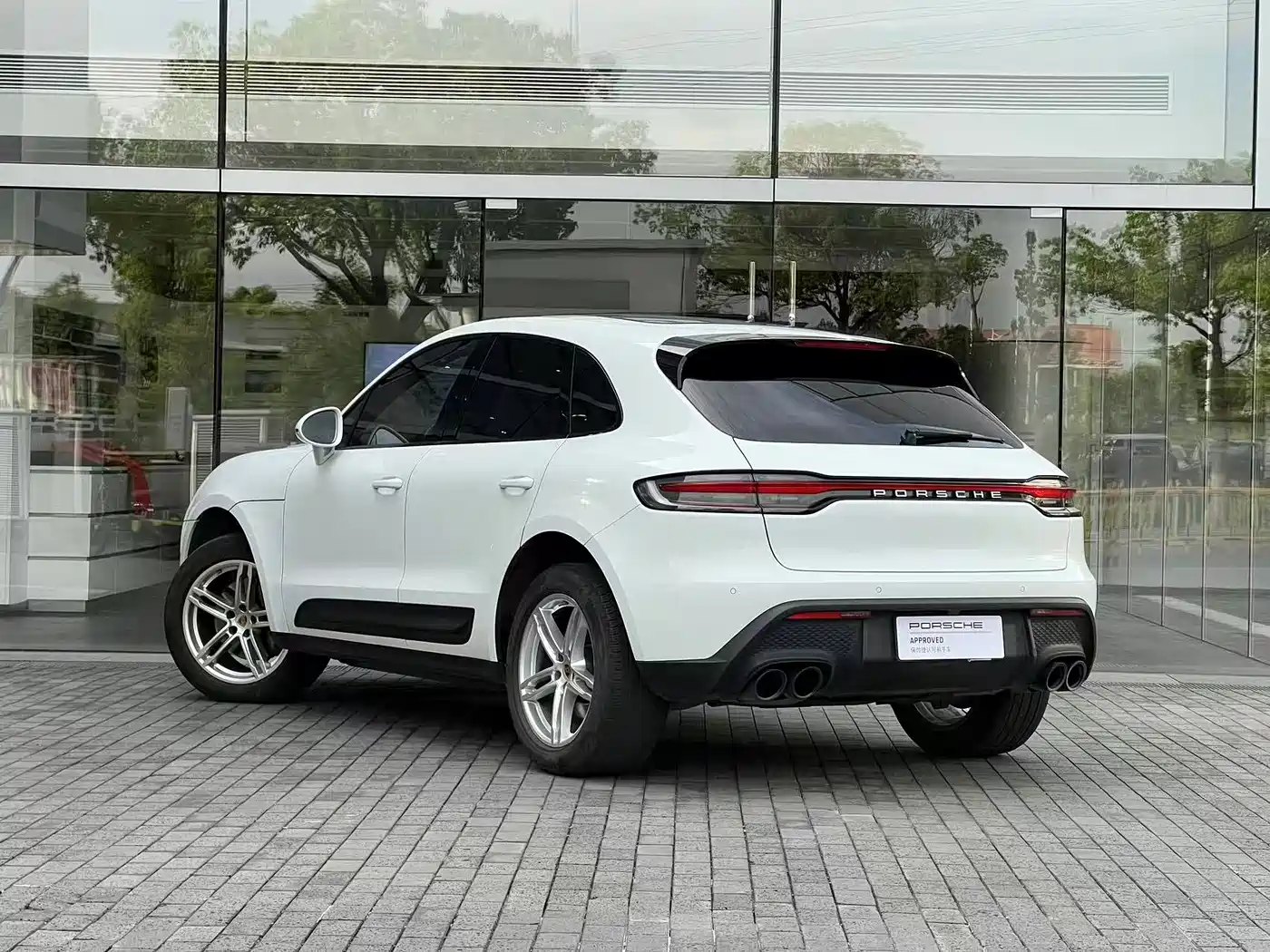 Porsche Macan 2023 Macan 2.0T фото 3