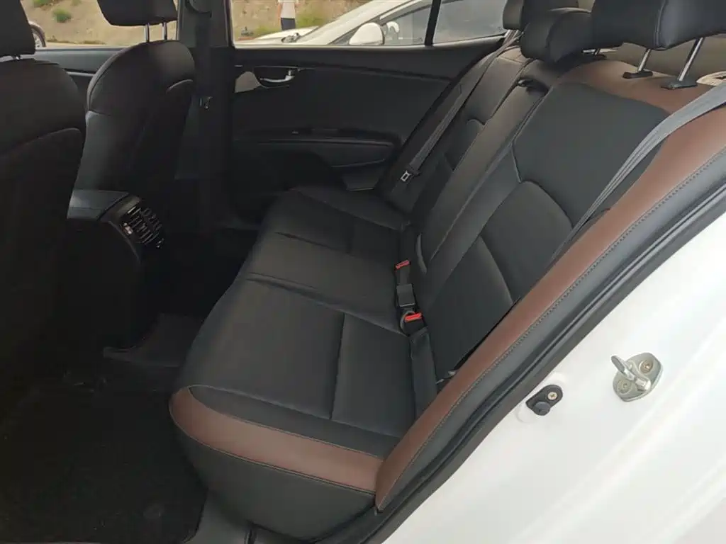 Kia Kaishen 2019 1.8L Automatic GLS фото 17