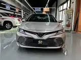 Фото 1 - Toyota Camry