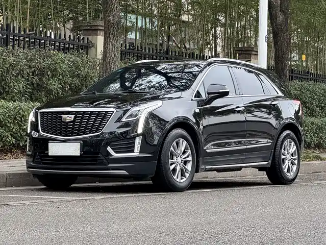 CADILLAC XT5