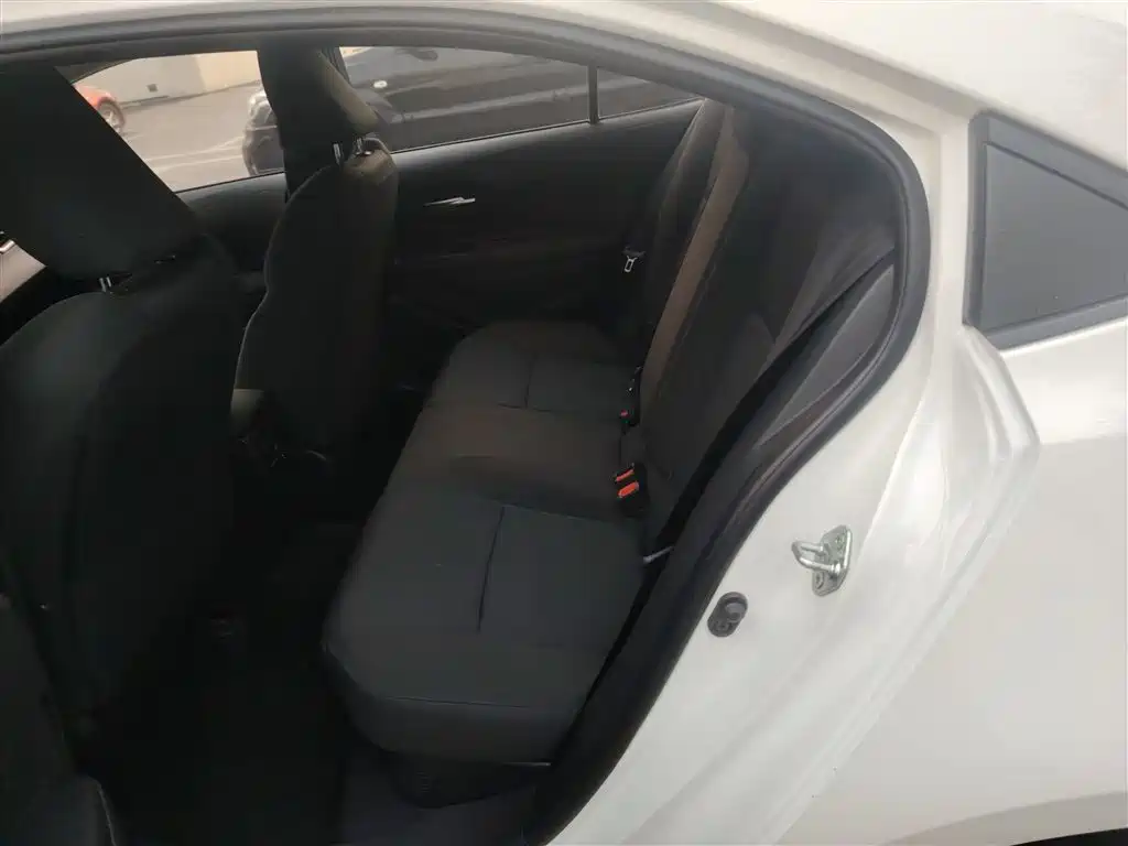 Toyota Levin 2024 Smart Hybrid 1.8L Leading Edition фото 17