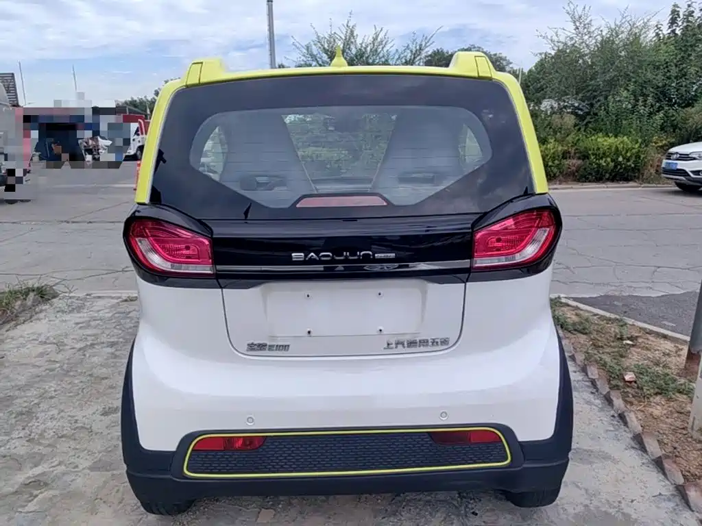 Фото 6 - Baojun E100
