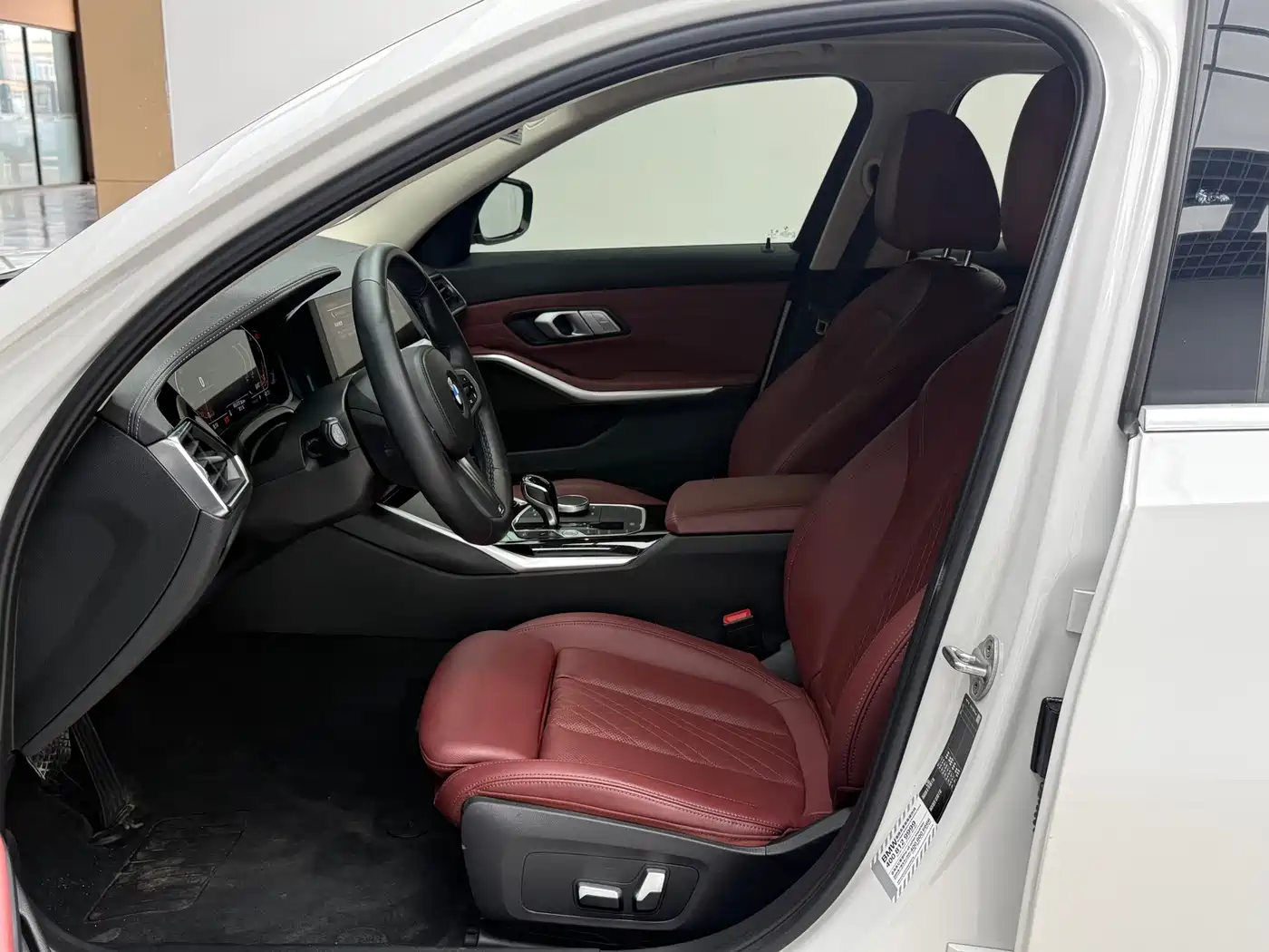 BMW 3-SERIES