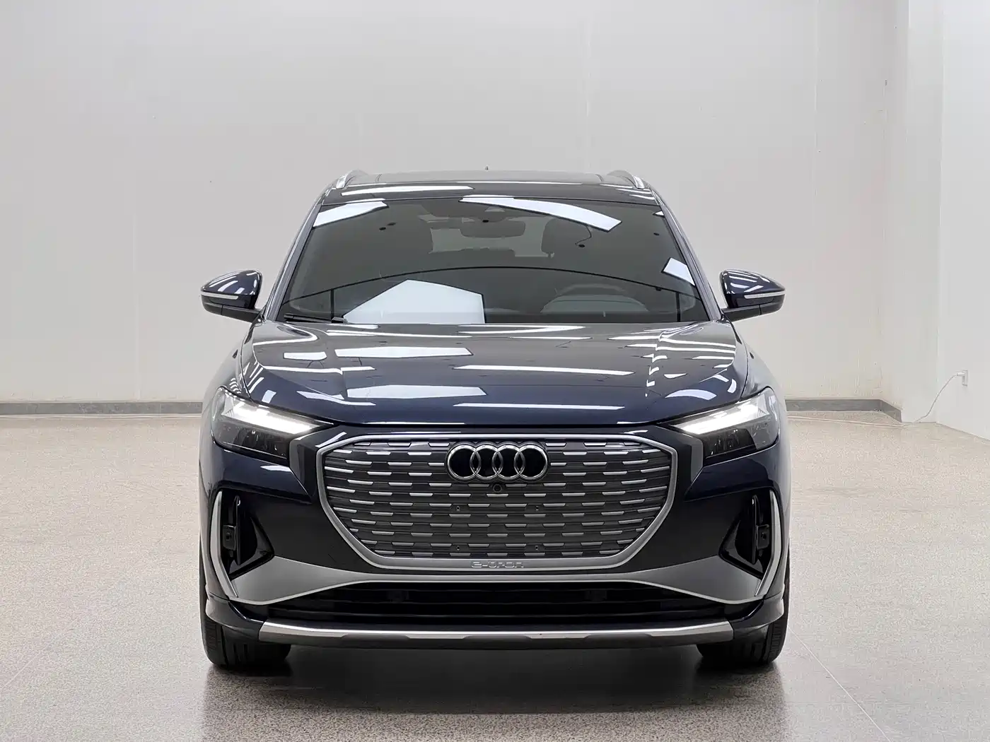 Audi Q4 e-tron 2023 2022 40 e-tron Pioneer Edition