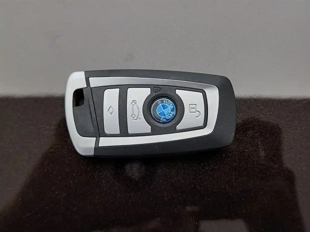 BMW X5 (Import) 2015 xDrive28i фото 19