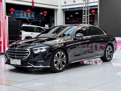 Mercedes-Benz E