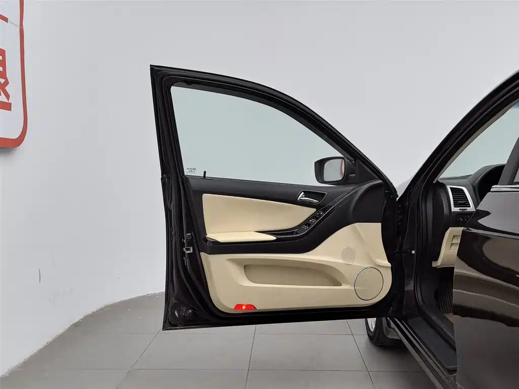 BYD Surui 2013 1.5TID Automatic Luxury фото 8
