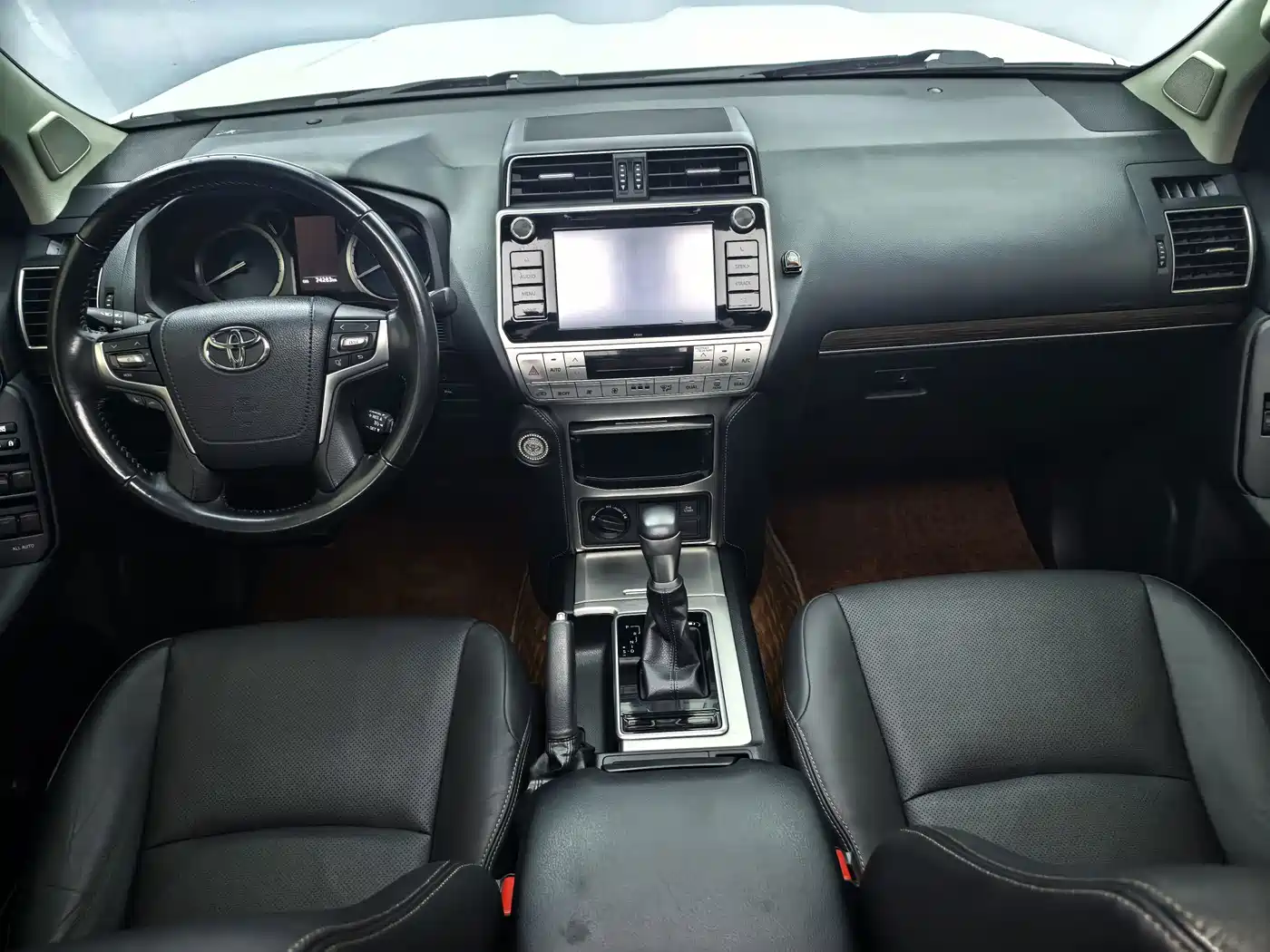 Toyota Prado 2020 2019 3.5L Automatic TX-L Zunxiang Edition with Rear-mounted Spare Tire