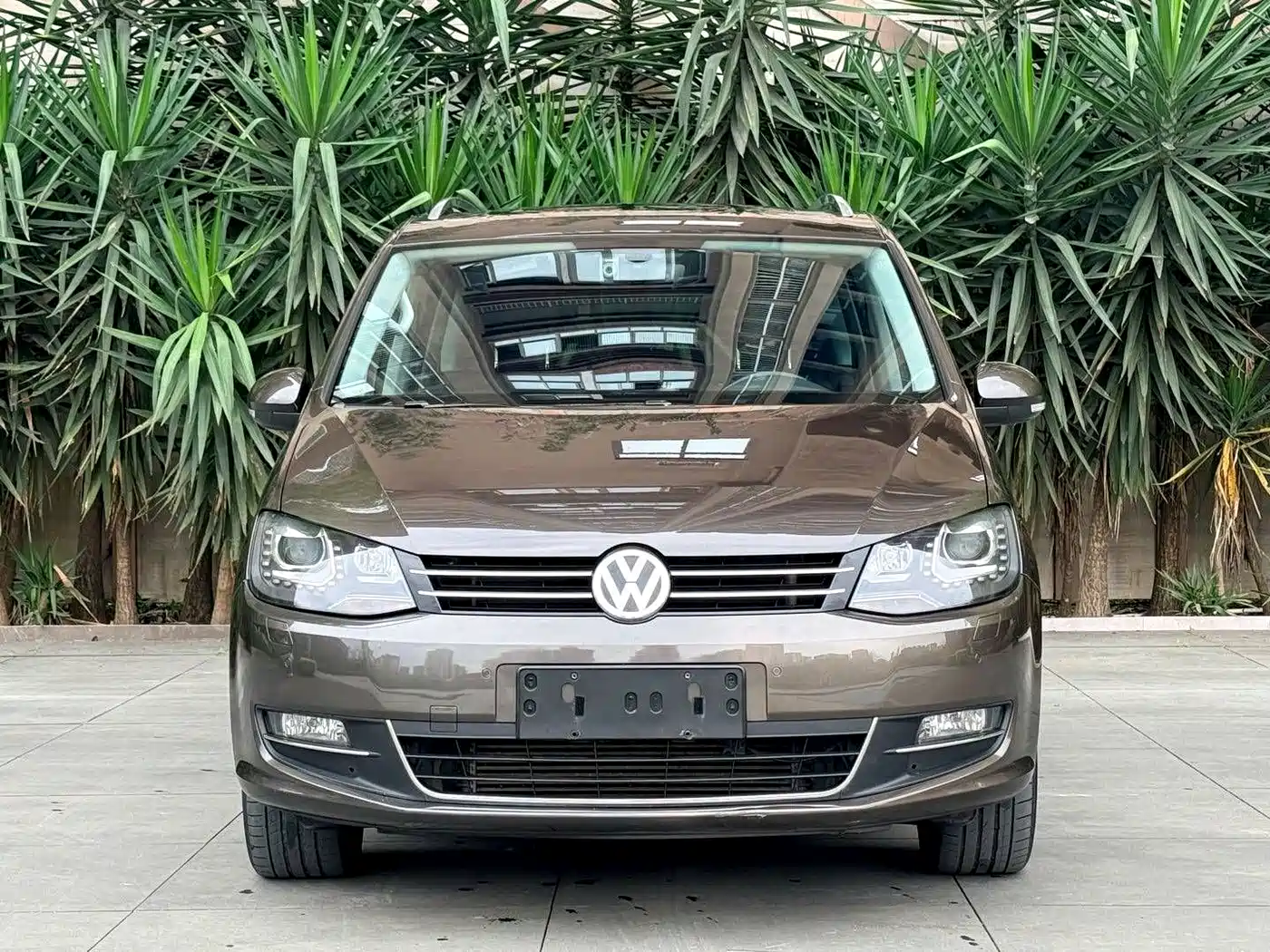 Volkswagen Sharan 2018 2016 380TSI Premium 7-seater