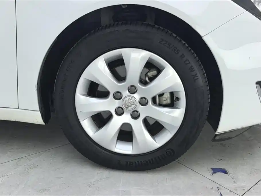 Buick Regal 2015 1.6T Leading Tech Edition фото 6