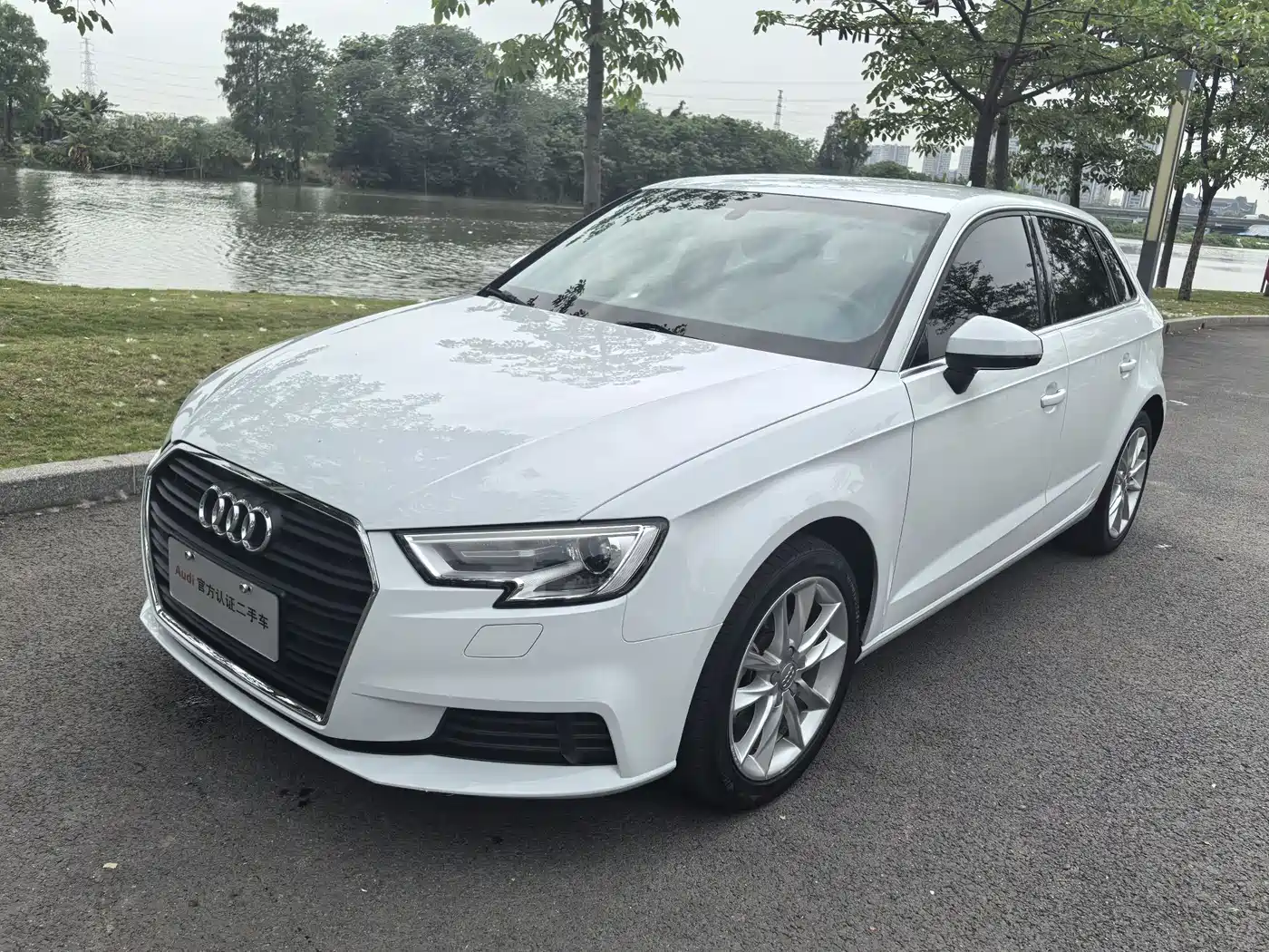 Audi A3 2018 30th Anniversary Sportback 35 TFSI Progressive