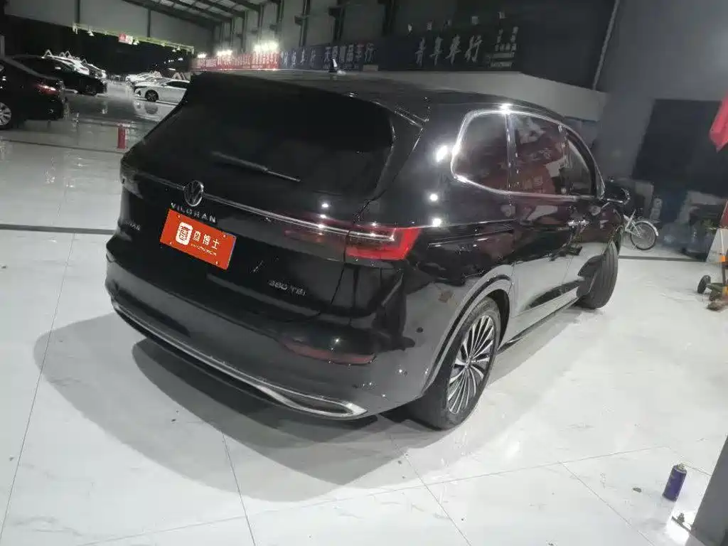 Volkswagen Viloran 2021 2020 380TSI Premium