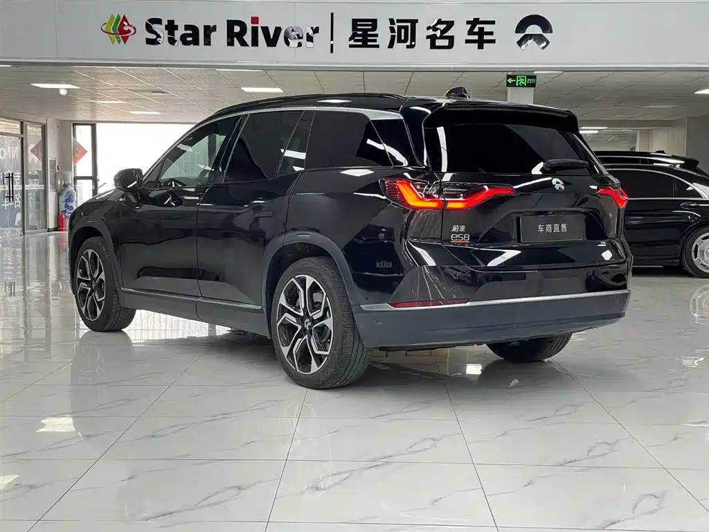 NIO NIO ES8