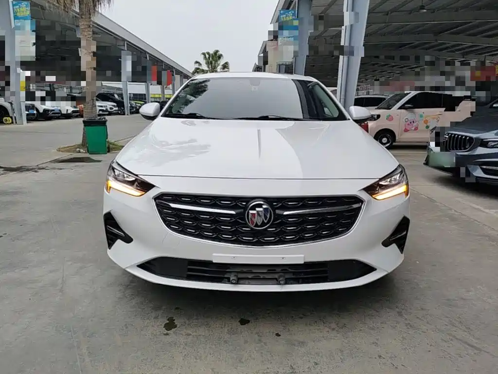 BUICK REGAL